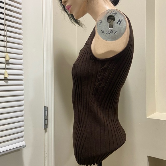 Brown Ribbed Women's Top - Picture 3 of 6